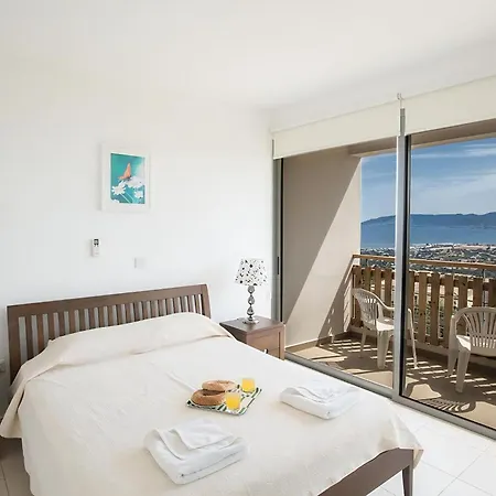 Villa Tavrou Enas - Stunning 3 Bedroom Latchi With Pool With Panoramic Views Neo Chorio