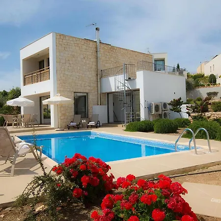 Tavrou Enas - Stunning 3 Bedroom Latchi With Pool With Panoramic Views Neo Chorio