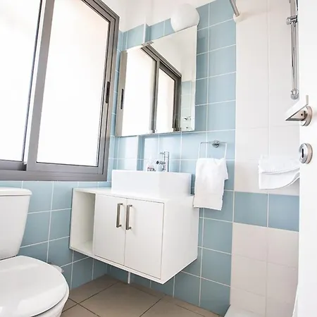 Tavrou Enas - Stunning 3 Bedroom Latchi With Pool With Panoramic فيلة نيو تشوريو