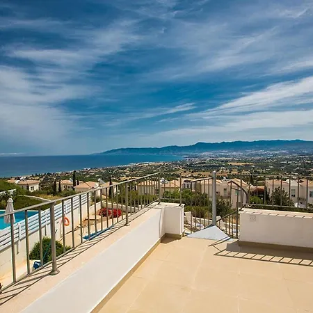 别墅 Tavrou Enas - Stunning 3 Bedroom Latchi With Pool With Panoramic 尼奥克瑞奥