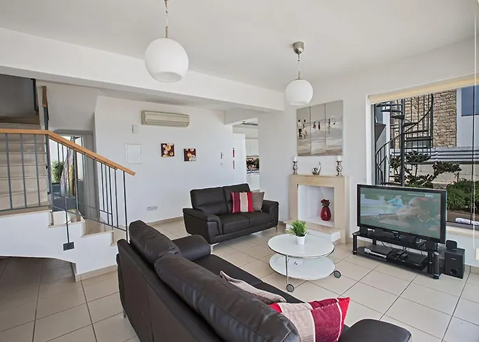 Villa Tavrou Enas - Stunning 3 Bedroom Latchi With Pool With Panoramic