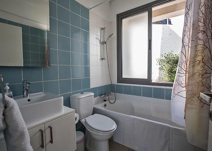 Villa Tavrou Enas - Stunning 3 Bedroom Latchi With Pool With Panoramic Néo Horió